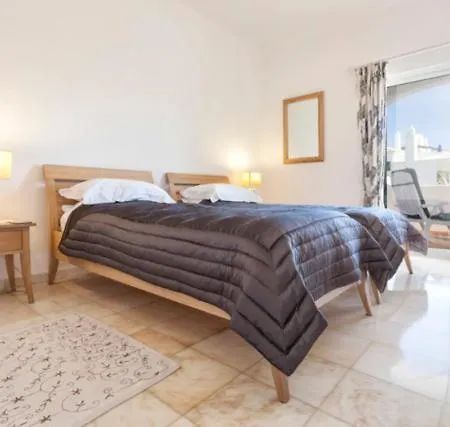 Apartment Sleeps 4 Pool Air Con T607827 Vale do Lobo