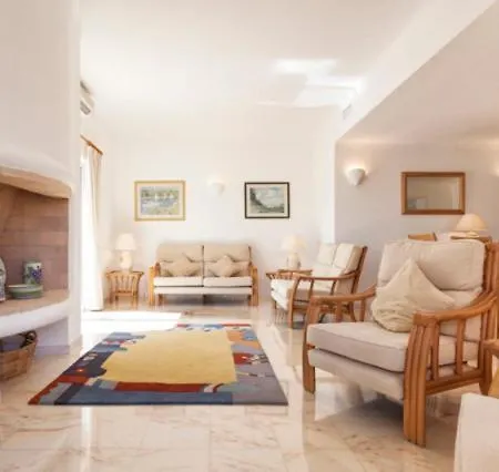 Sleeps 4 Pool Air Con T607827 Apartment *