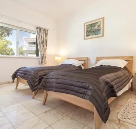 Sleeps 4 Pool Air Con T607827 *